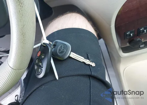 2011 Toyota Sienna Xle V6 из США, поврежденный, VIN 5TDYK3DC1BS030854